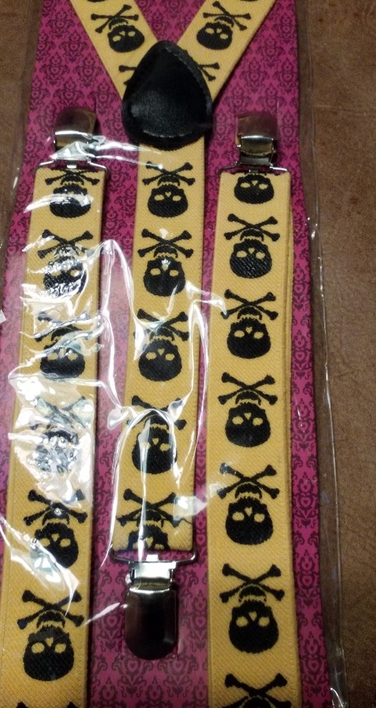 ⭐️4/$20 Skull & Crossbones Suspenders